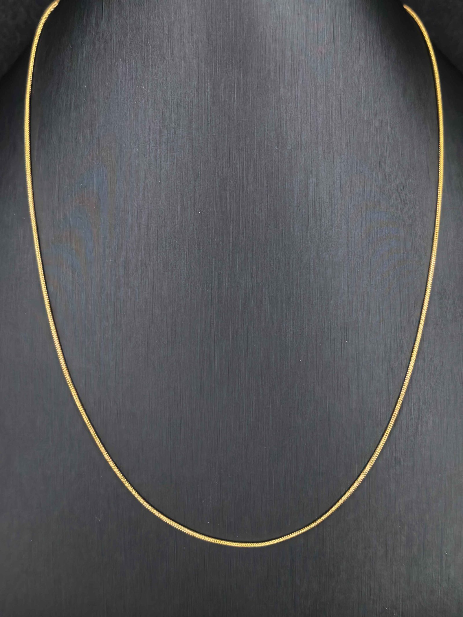 Goldplated chain necklace-মহিলাদের গোল্ড চেইন নেকলেস, পার্টি ও বিয়েতে স্টাইলের জন্য