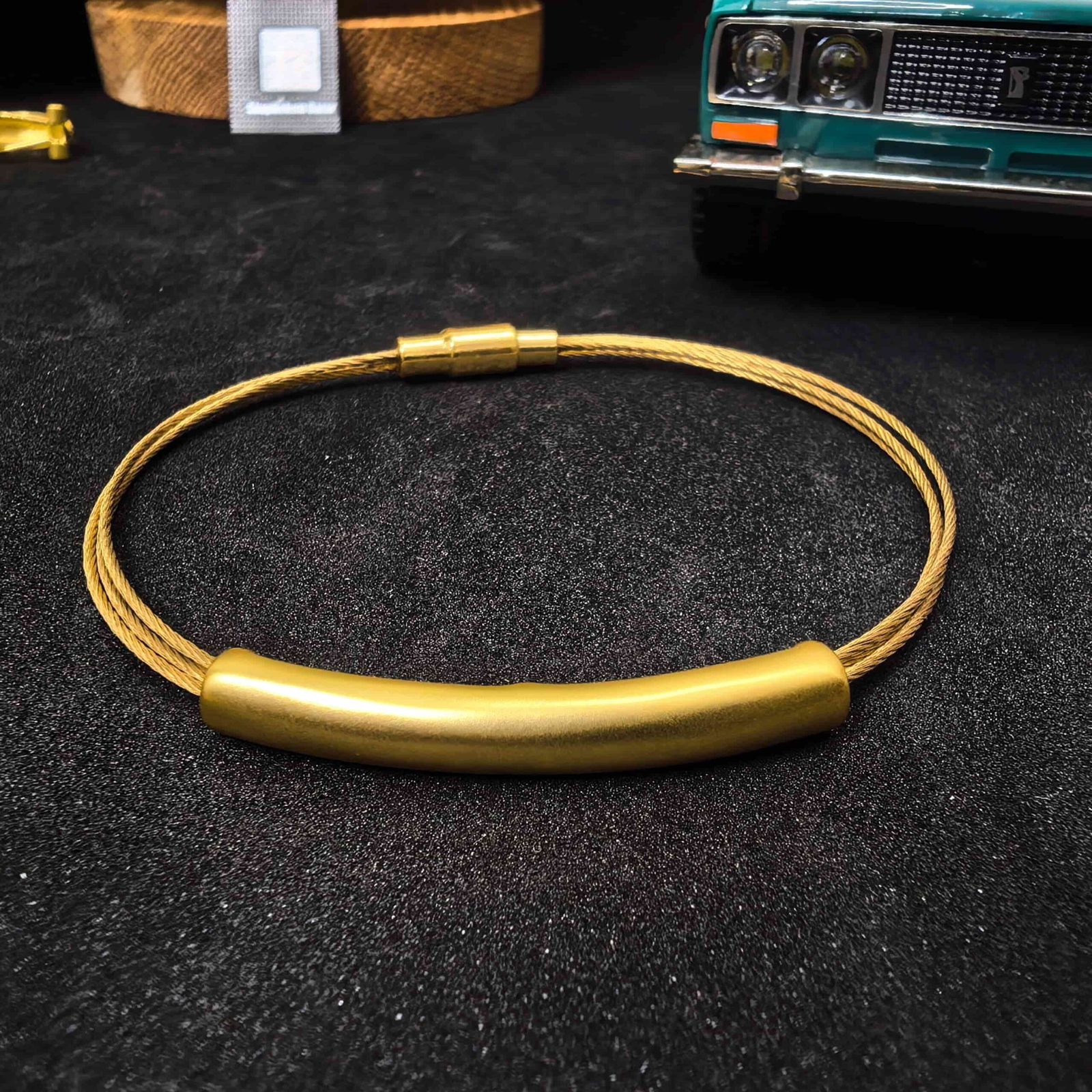 Gold plated 3pieces necklace set for women-মহিলাদের জন্য ৩-পিস গোল্ড-প্লেটেড নেকলেস সেট, পার্টি, বিয়ে ও উৎসবের জন্য - Image 3