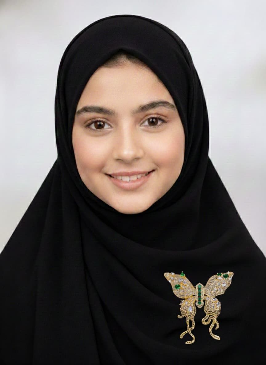 Green Stone Butterfly Brooch for Women | মহিলাদের গ্রিন স্টোন ও হোয়াইট ক্রিস্টাল বাটারফ্লাই ব্রোচ পিন শাড়ি ও হিজাবের জন্য - Image 2