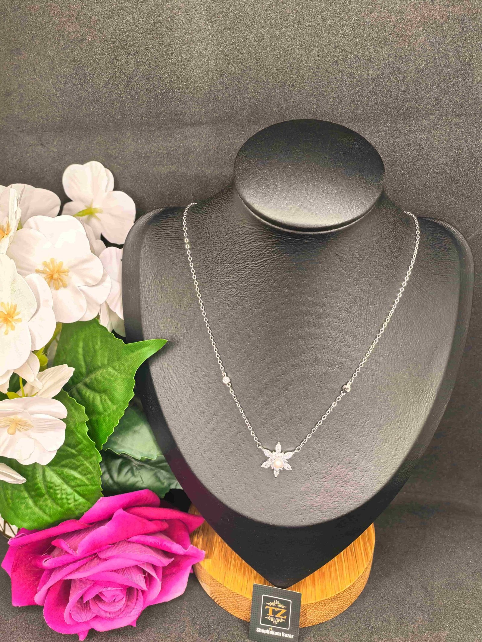 One pieces sliver stone necklace for women-মহিলাদের জন্য এক-পিস সিলভার স্টোন নেকলেস, পার্টি, বিয়ে, উৎসব এর জন্য