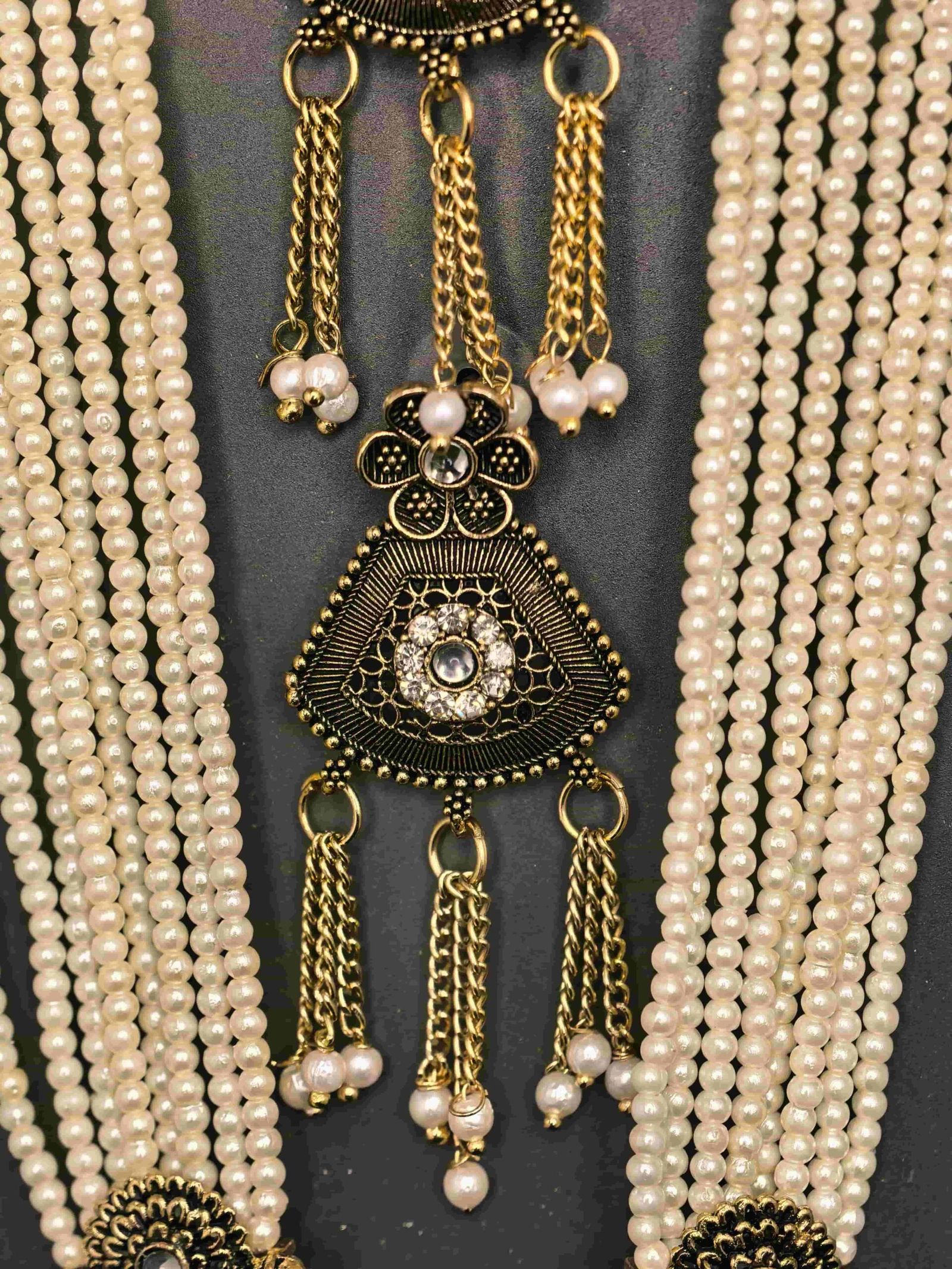 Sonerri Pearl and Simulated Stone Long Necklace Set with Earrings for Women | মহিলাদের এন্টিক পার্ল ও স্টোন মালা সেট পার্টি ও বিয়ের সাজের জন্য - Image 3