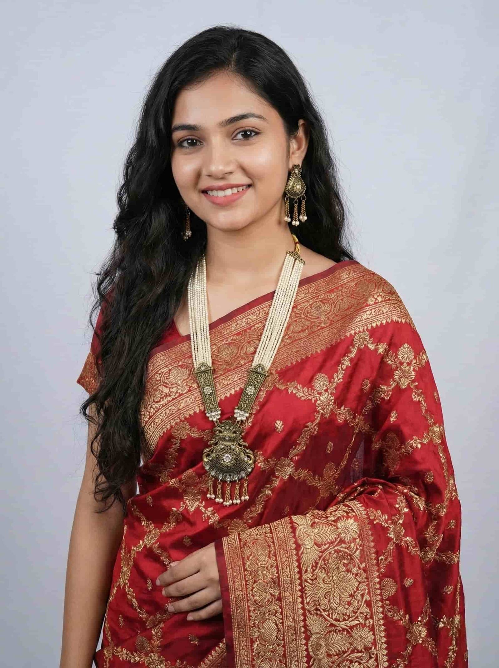Sonerri Pearl and Simulated Stone Long Necklace Set with Earrings for Women | মহিলাদের এন্টিক পার্ল ও স্টোন মালা সেট পার্টি ও বিয়ের সাজের জন্য - Image 5