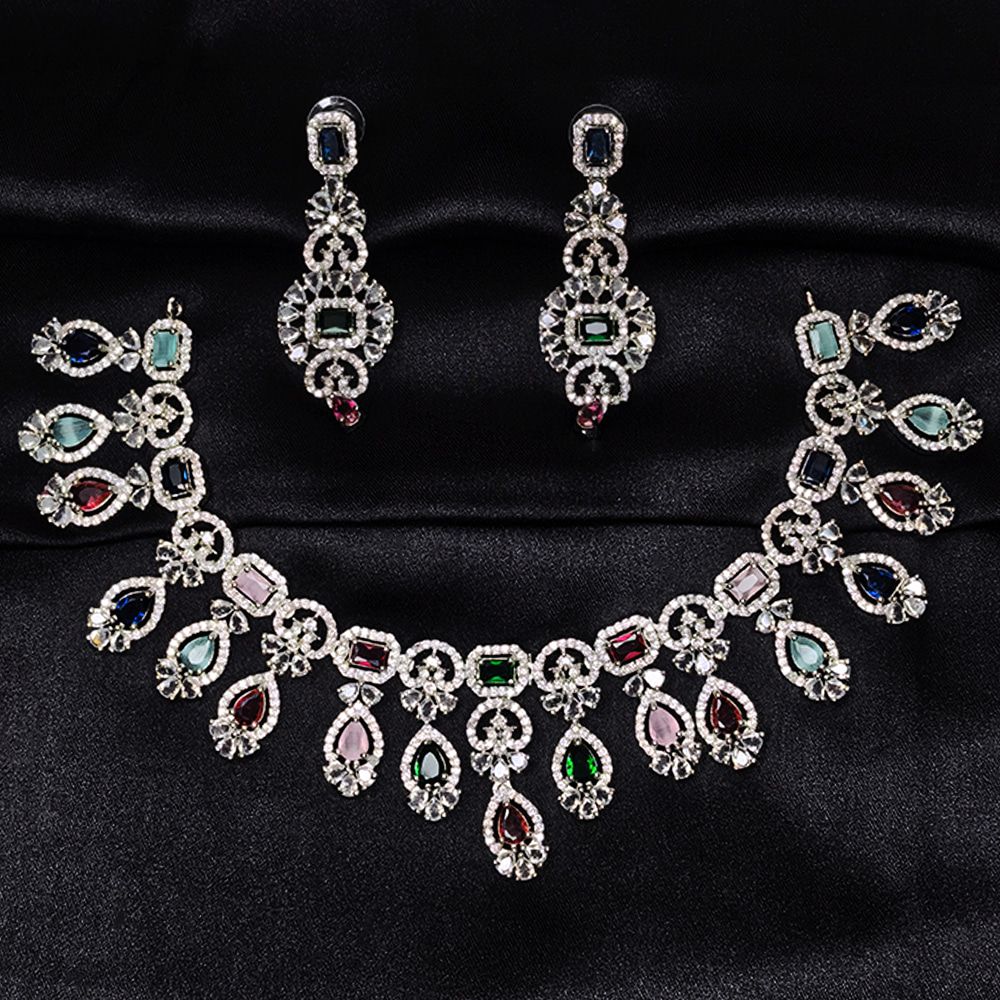 2 Pieces Diamond Cut Necklace Set for Women | মহিলাদের পার্টি, ফ্যাশন ও বিয়ের জন্য স্টাইলিশ ডায়মন্ড কাট নেকলেস সেট - Image 6