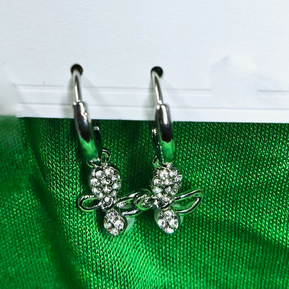 Gold & Silver Plated 3 Set Earrings Combo – মহিলাদের জন্য ৩ জোড়া প্রিমিয়াম বাটারফ্লাই ইয়ারিং কম্বো সেট - Image 8