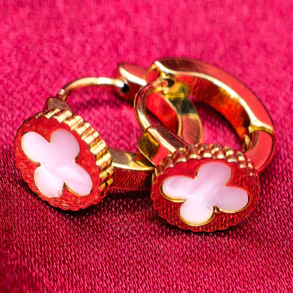 Gold plated 3set earings combo – মহিলাদের জন্য ৩ জোড়া প্রিমিয়াম গোল্ড প্লেটেড কানের দুলের বিশেষ সেট - Image 4