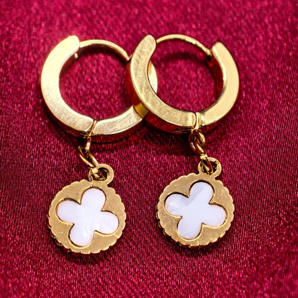 Gold plated 3set earings combo – মহিলাদের জন্য ৩ জোড়া প্রিমিয়াম গোল্ড প্লেটেড কানের দুলের বিশেষ সেট - Image 3