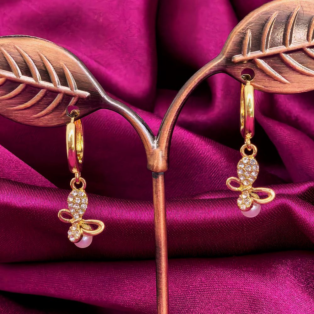 Gold & Silver Plated 3 Set Earrings Combo – মহিলাদের জন্য ৩ জোড়া প্রিমিয়াম বাটারফ্লাই ইয়ারিং কম্বো সেট - Image 4