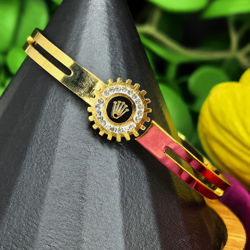 Gold-Plated Rolex-Style Cuff Bracelet with Crystal & Gear Design – মহিলাদের জন্য প্রিমিয়াম স্টাইলিশ কাফ ব্রেসলেট - Image 3