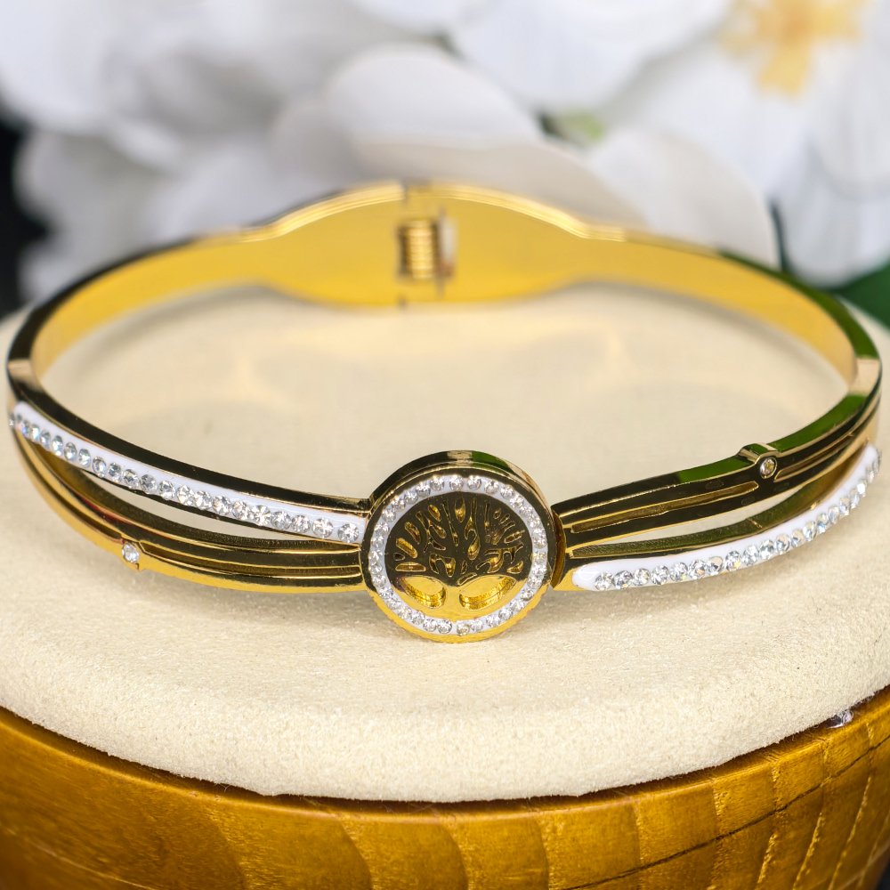 Gold plated bracelet stainless steel with golden circel – মহিলাদের জন্য আধুনিক ও স্টাইলিশ গোল্ডেন সার্কেল ব্রেসলেট - Image 3