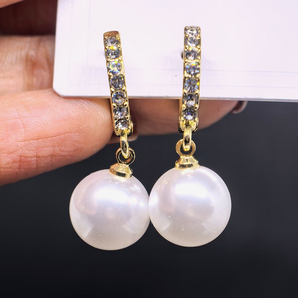 Gold & Silver Plated 3 Set Earrings Combo – মহিলাদের জন্য ৩ জোড়া প্রিমিয়াম ইয়ারিং কম্বো সেট - Image 8