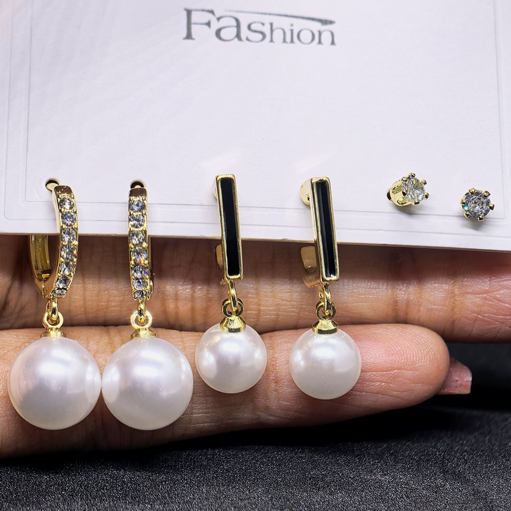 Gold & Silver Plated 3 Set Earrings Combo – মহিলাদের জন্য ৩ জোড়া প্রিমিয়াম ইয়ারিং কম্বো সেট - Image 10