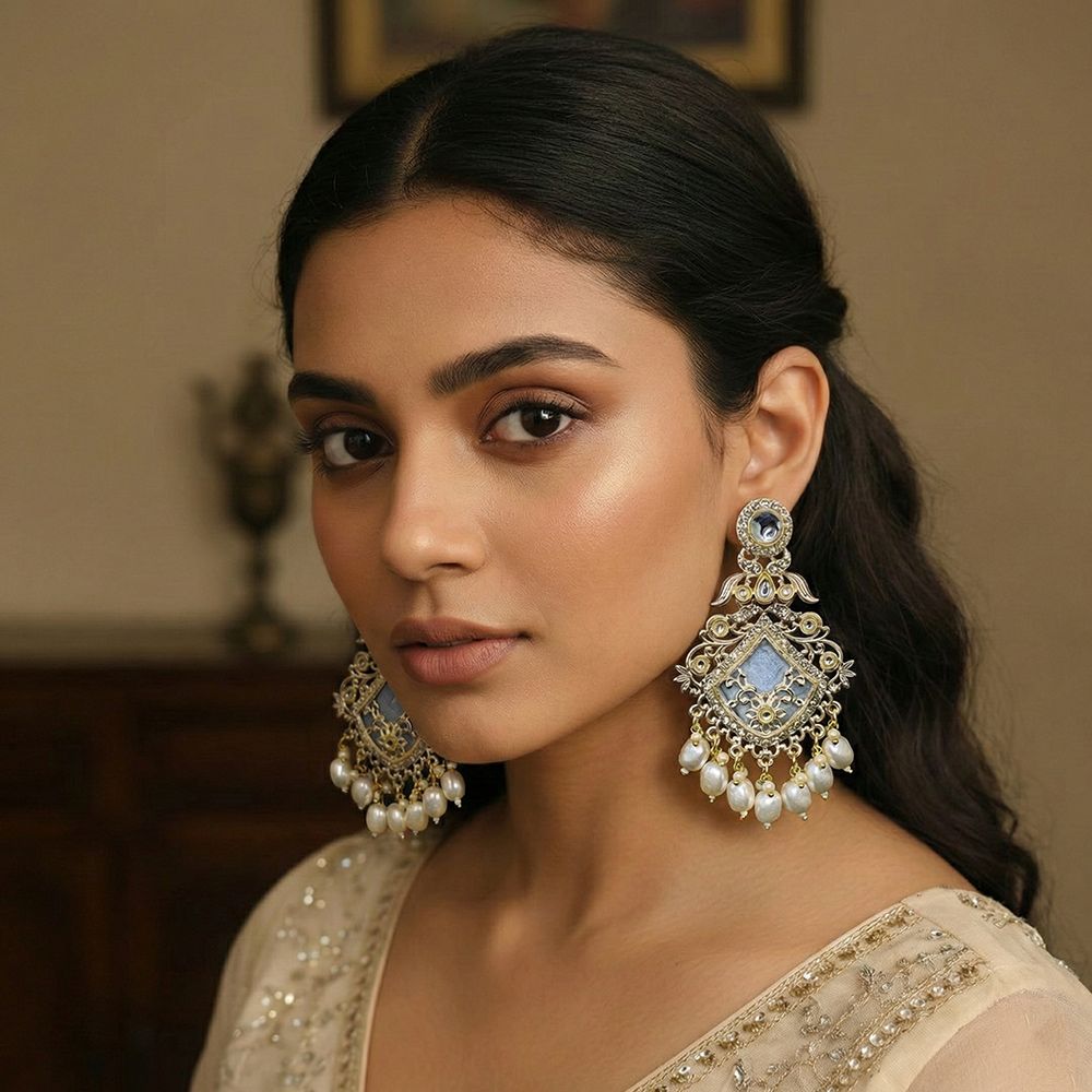 Kundan Earrings White Stone and Pearl – মহিলাদের জন্য কুন্দন হোয়াইট স্টোন ও পার্ল ইয়ারিং - Image 2