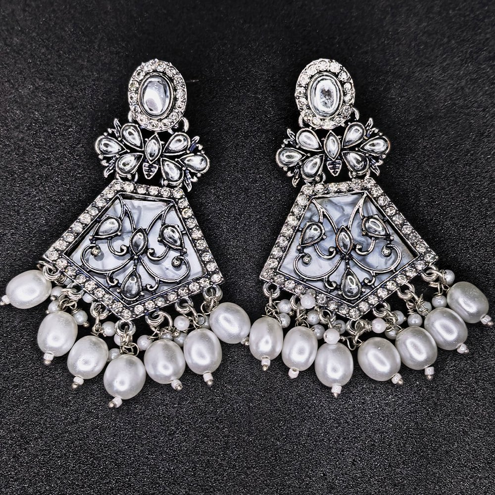 Oxidized Plated Earrings with Crystal Stone and Pearl – মহিলাদের জন্য অক্সিডাইজড সিলভার পার্ল ঝুমকা ইয়ারিং