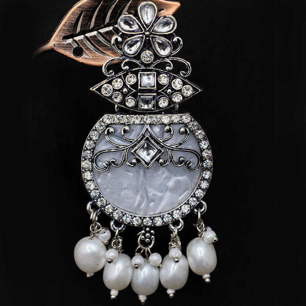 Oxidized Plated Earrings with Crystal Stone and Pearl – মহিলাদের জন্য অক্সিডাইজড সিলভার পার্ল ঝুমকা ইয়ারিং - Image 3