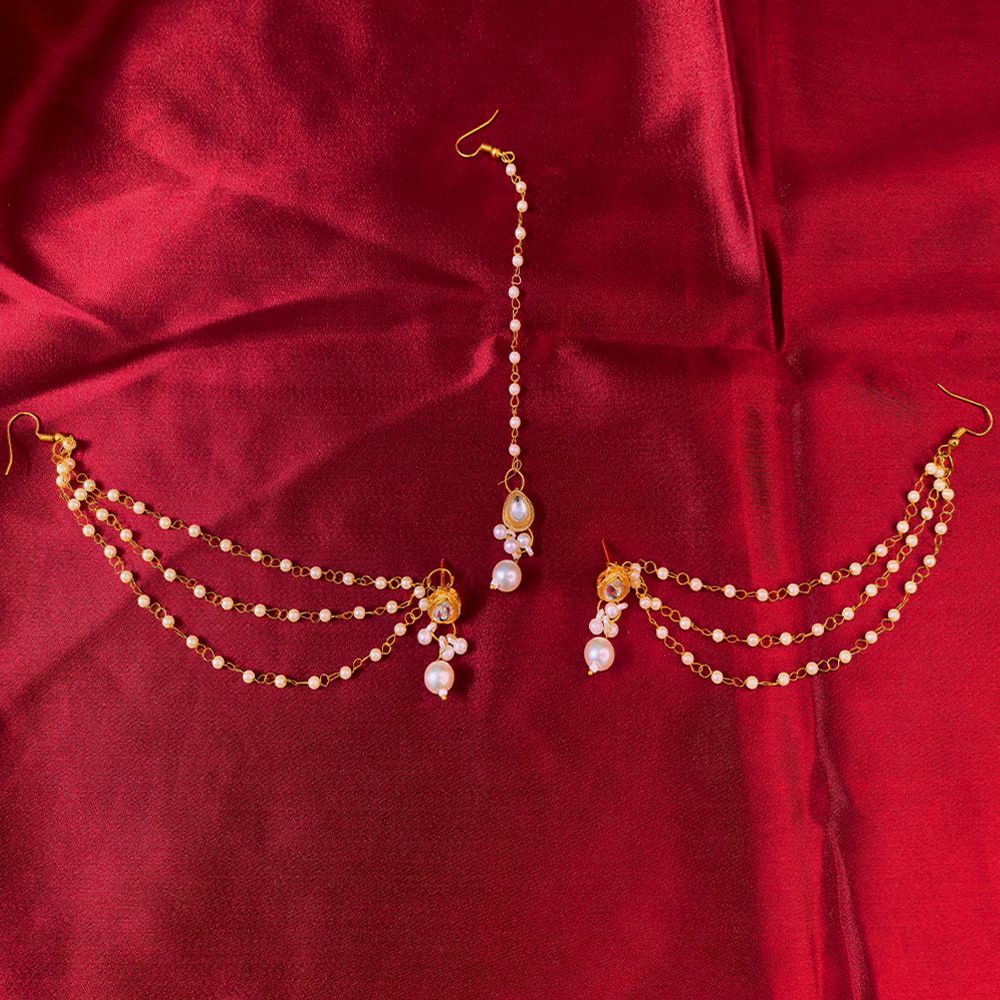 Pearl Necklace Set with Tikli for Women মহিলাদের জন্য রাজকীয় পার্ল ও কুন্দন স্টোন নেকলেস লাক্সারি ব্রাইডাল জুয়েলারি কালেকশন - Image 2