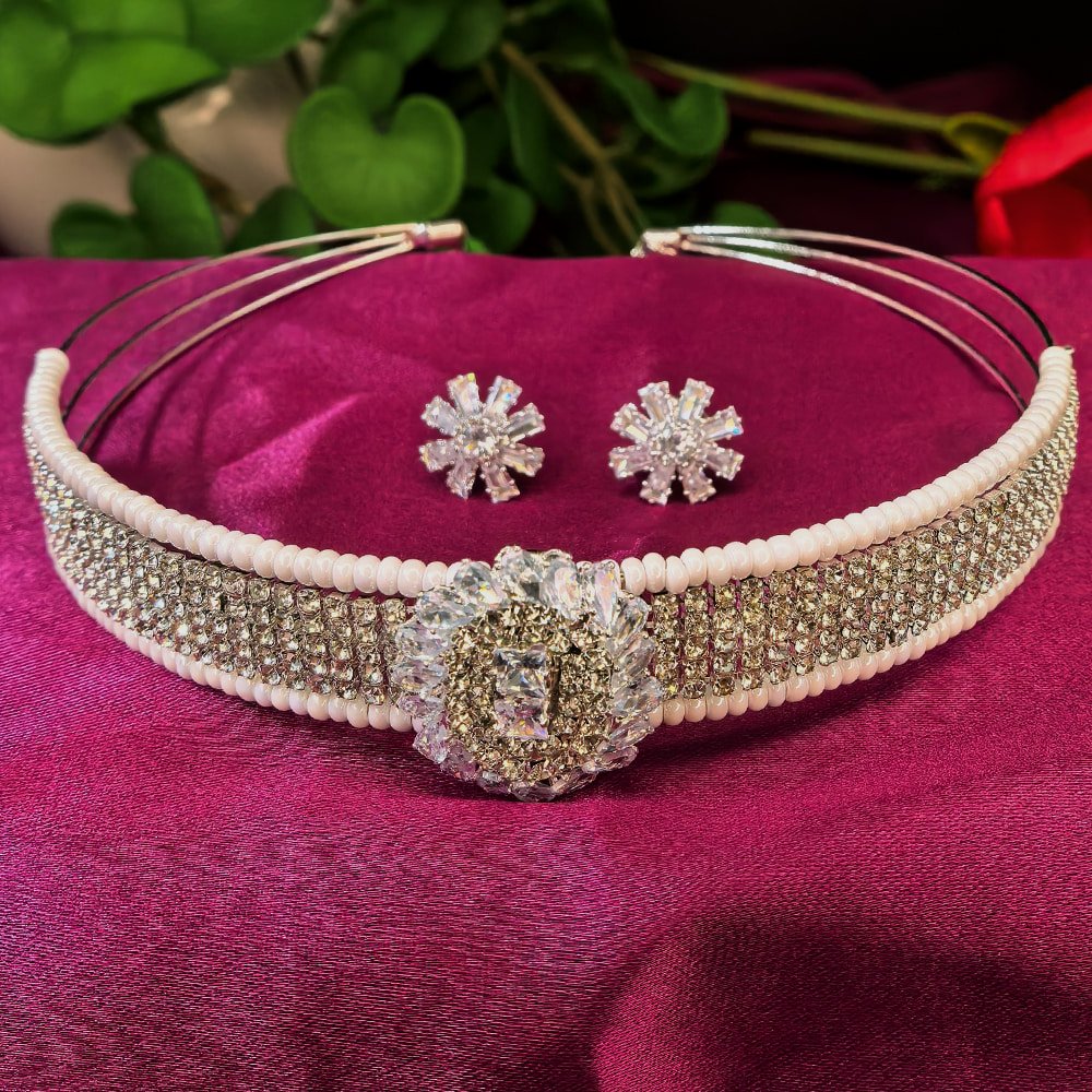 Silver-Plated Choker Necklace and Matching Earrings Set with White Stones and Simulated Pearl – মহিলাদের জন্য সিলভার প্লেটেড হোয়াইট স্টোন ও পার্ল চকার সেট