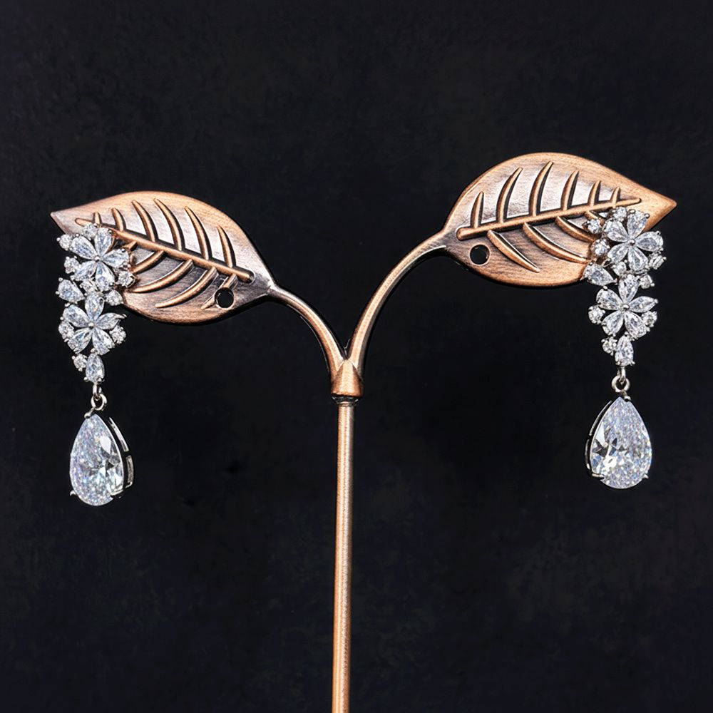 Crystal Floral Design Earrings for Women | মহিলাদের পার্টি, ফ্যাশন ও বিয়ের জন্য স্টাইলিশ ক্রিস্টাল ফ্লোরাল ইয়াররিং - Image 6