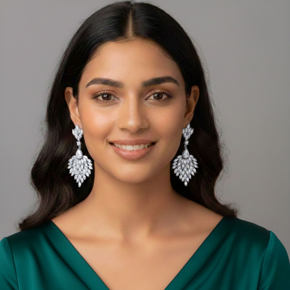 Crystal Leaf Design Earrings for Women | মহিলাদের পার্টি, ফ্যাশন ও বিয়ের জন্য স্টাইলিশ ক্রিস্টাল লিফ ইয়াররিং - Image 3