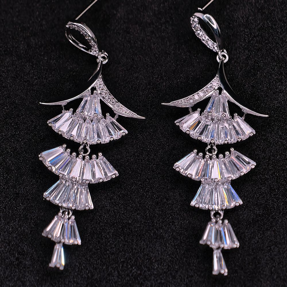 Multi-Layer Triangle Dangle Earrings for Women | মহিলাদের পার্টি ও ফ্যাশন জন্য স্টাইলিশ মাল্টি-লেয়ার ট্রায়াঙ্গেল ইয়াররিং - Image 6