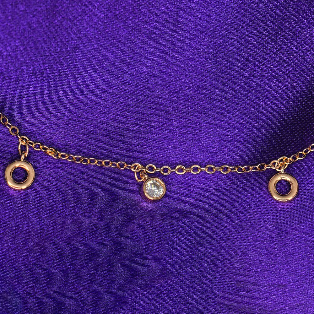 Gold plated diamond cut stone fashion anklet for women – মহিলাদের জন্য লেয়ার্ড ডিজাইনের স্টাইলিশ গোল্ডেন পায়েল - Image 3