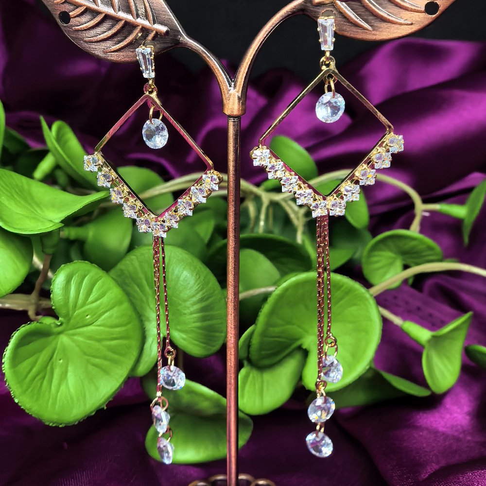 Silver and Gold-Plated Geometric Rhombus Drop Earrings with Rhinestone and Tassel Details মহিলাদের জন্য রাজকীয় জিওমেট্রিক রম্বস ড্রপ ইয়াররিং কালেকশন