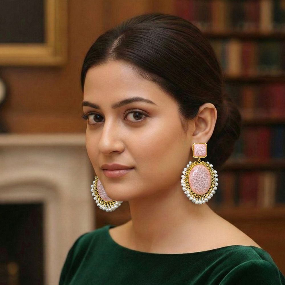 Gold-plated earrings with monalisa stones – মহিলাদের জন্য ড্যাংলিং স্টোন ও পার্ল ইয়াররিং - Image 15