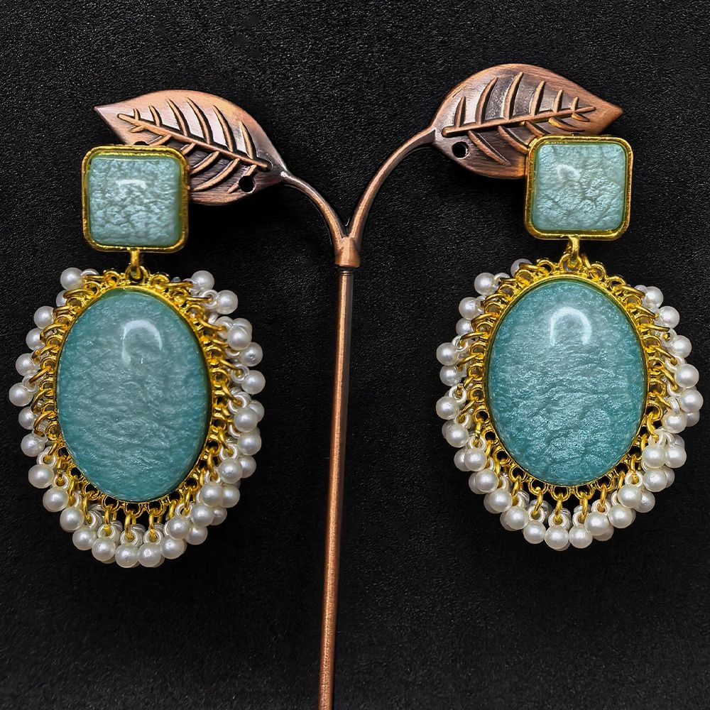 Gold-plated earrings with monalisa stones – মহিলাদের জন্য ড্যাংলিং স্টোন ও পার্ল ইয়াররিং - Image 12