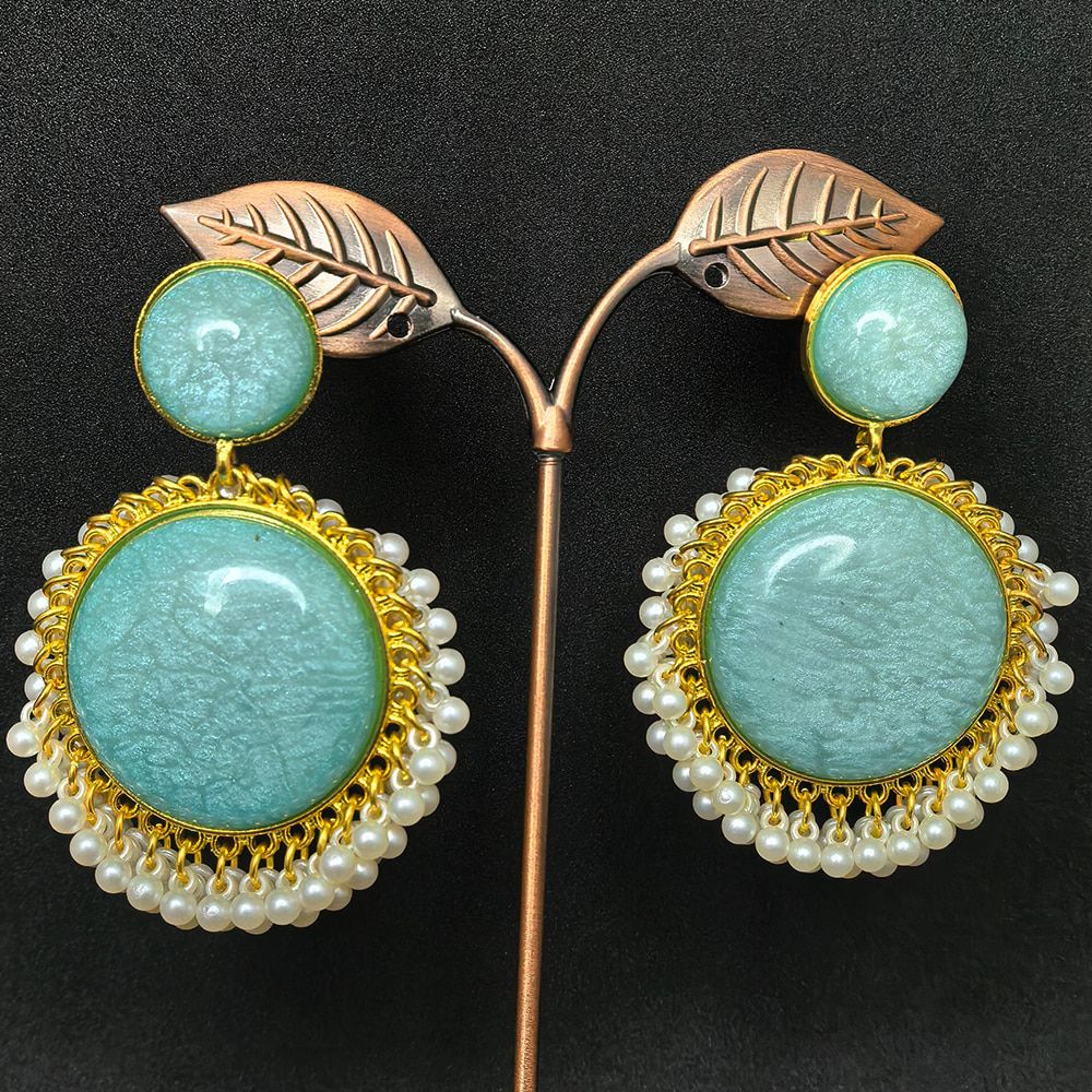 Gold plated kundan traditional earrings – মহিলাদের জন্য রাজকীয় কুন্দন ও পার্ল চ্যান্ডেলিয়ার ইয়াররিং