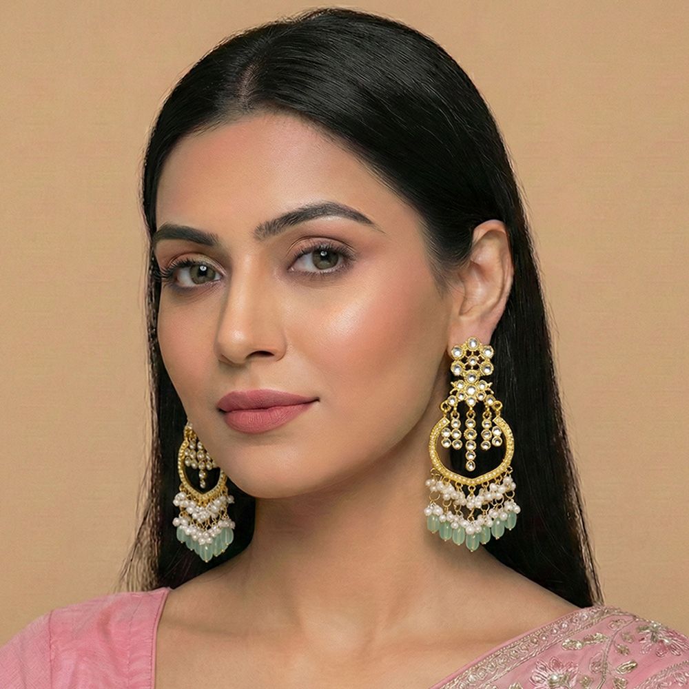 Kundan jhumka earrings with pearls – মহিলাদের জন্য রাজকীয় কুন্দন ও পার্ল লেয়ারড ঝুমকা - Image 11