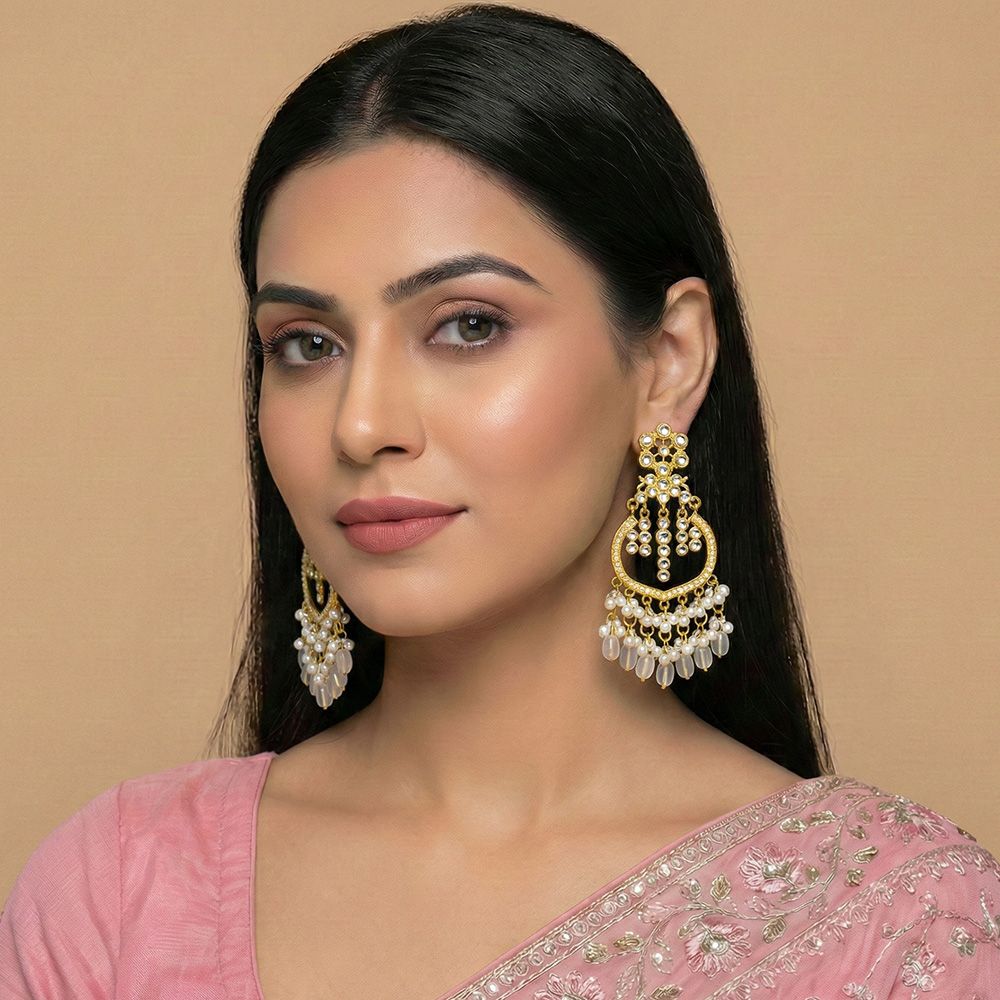 Kundan jhumka earrings with pearls – মহিলাদের জন্য রাজকীয় কুন্দন ও পার্ল লেয়ারড ঝুমকা - Image 17