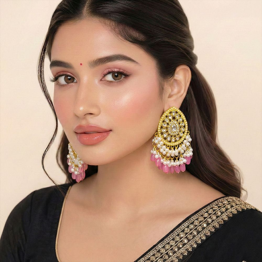 Gold plated traditional jhumka earrings – মহিলাদের জন্য রাজকীয় ওভাল শেপ কুন্দন ও পার্ল ঝুমকা - Image 11