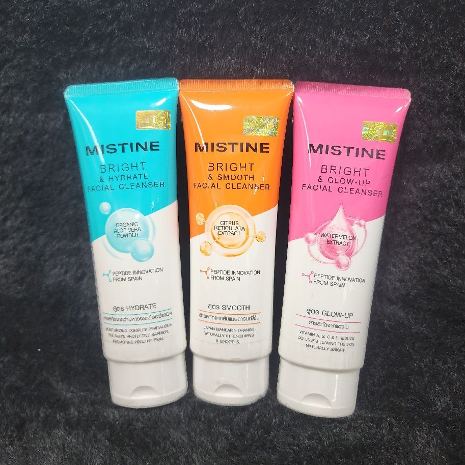 Mistine Bright Facial Cleanser – Hydrating Brightening Face Wash
