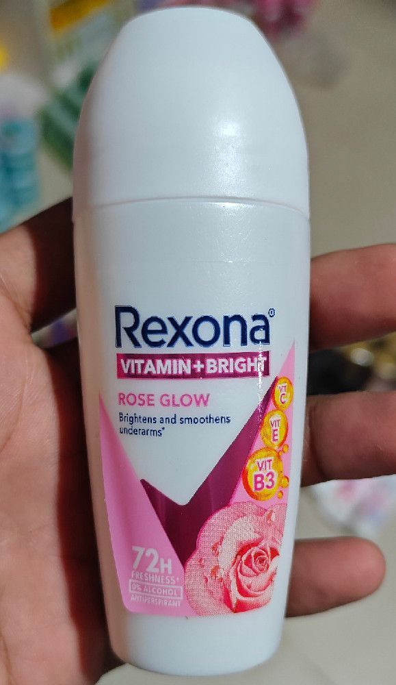 Rexona Vitamin+Bright Rose Glow Antiperspirant Deodorant Roll‑On