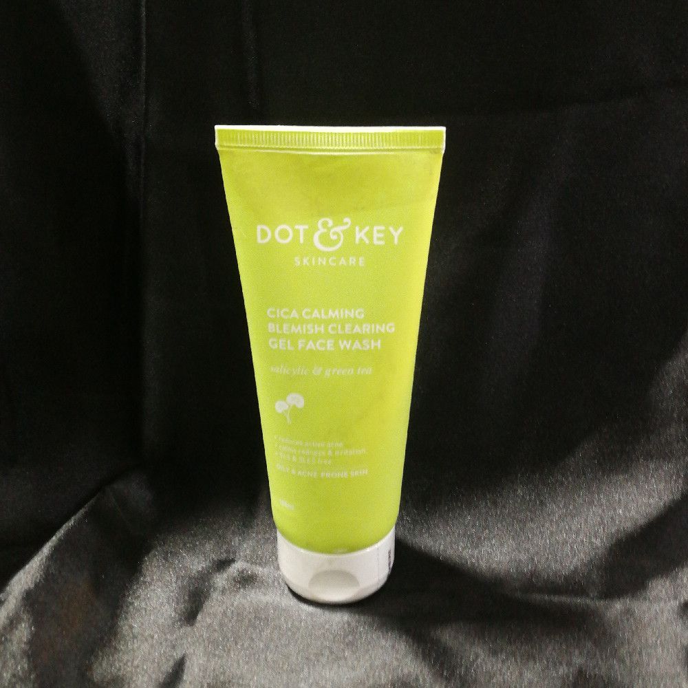 Dot & Key Cica Calming Blemish Clearing Gel Face Wash – Green & White