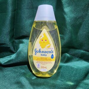 Johnson's Baby Shampoo 200mL 2-in-1 Hair & Body Wash for Infants