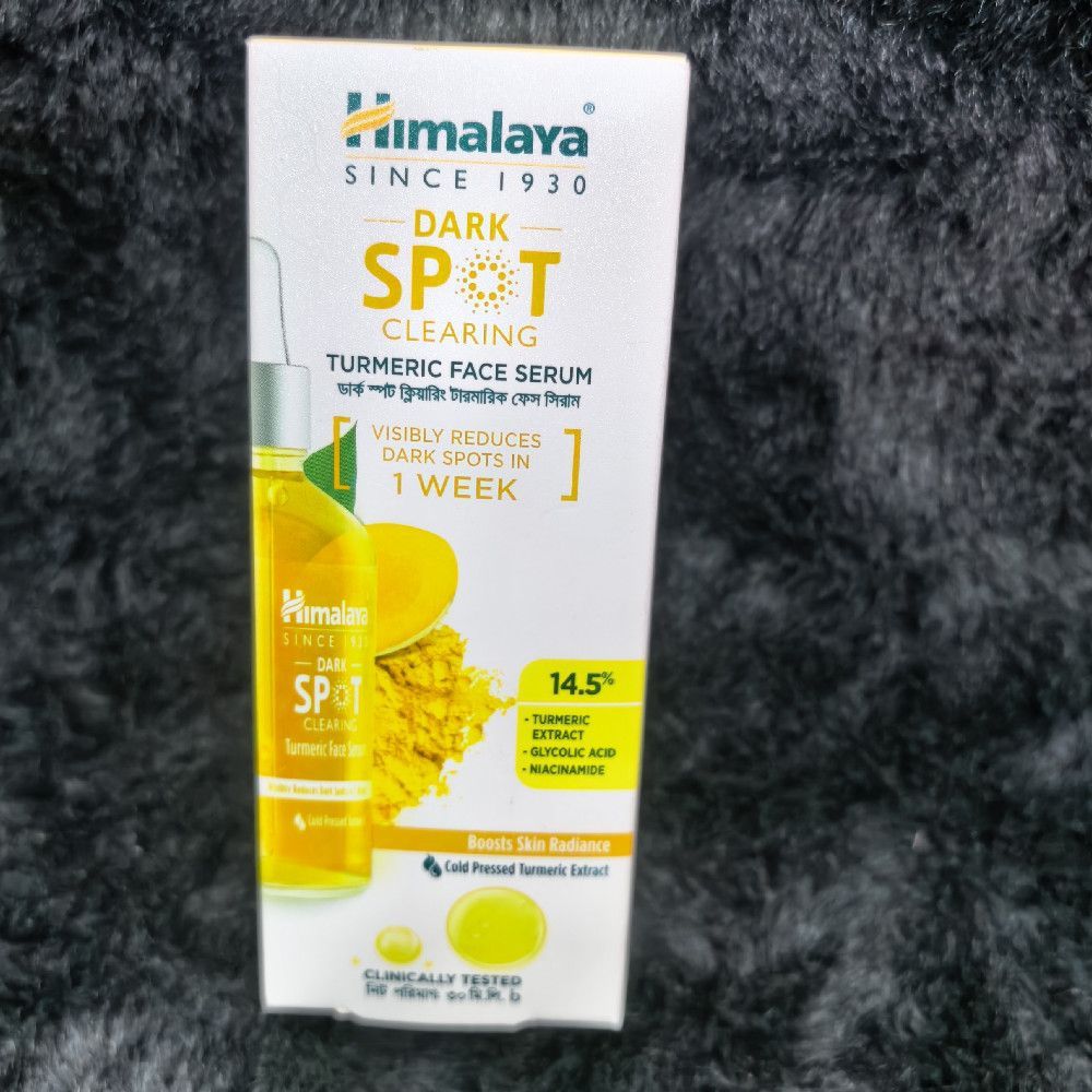Himalaya Dark Spot Clearing Turmeric Face Serum 14.5% Formula