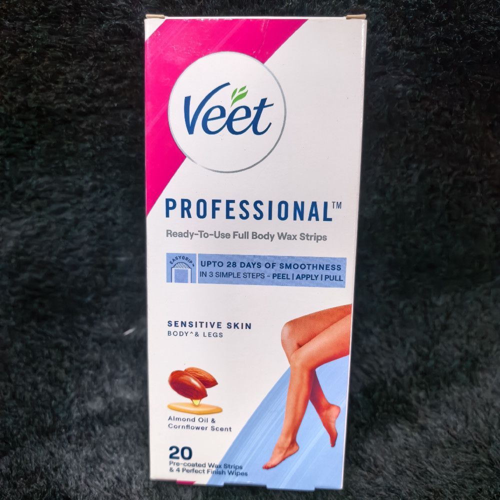 Veet Professional Ready-To-Use Wax Strips for Sensitive Skin