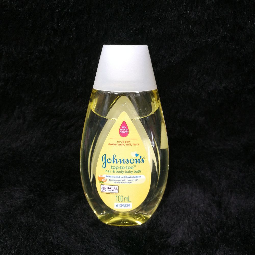 Johnson's Baby Bath 100 mL – Gentle Moisturising for Newborn Skin