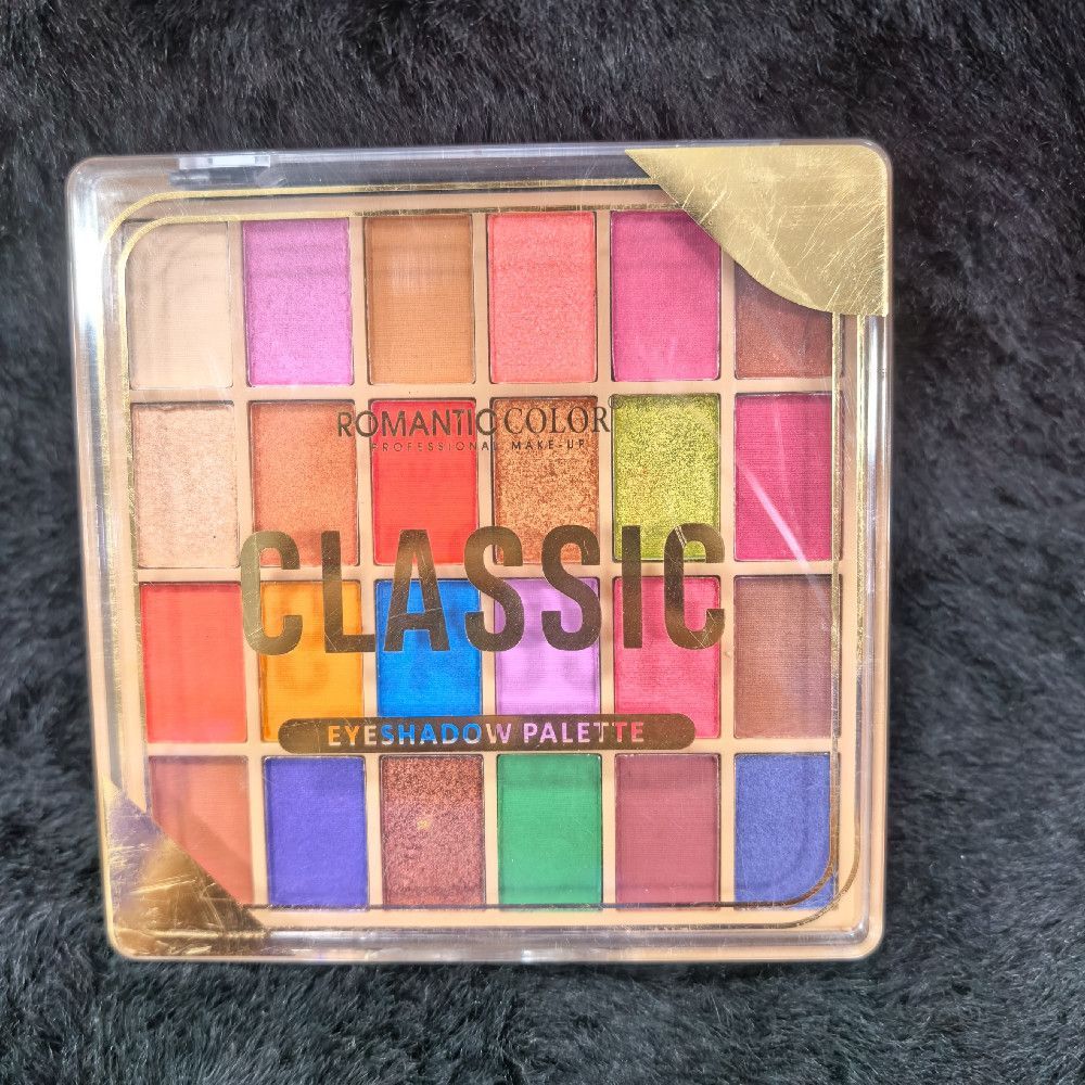 Romantic Color Professional Classic Eyeshadow Palette Multi Coloured