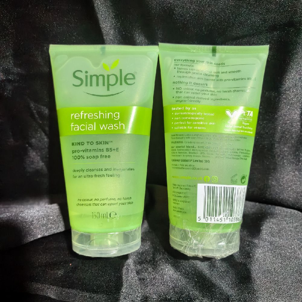 Simple Refreshing Facial Wash – Kind to Skin with Pro‑Vitamins B5 & E
