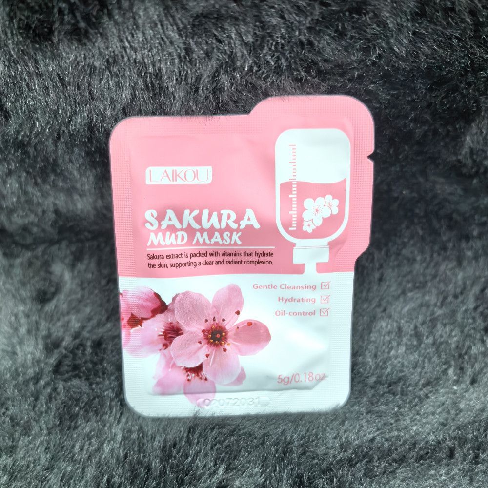 LAIKOU Sakura Mud Mask Gentle Cleansing Skincare Sachet Pink White