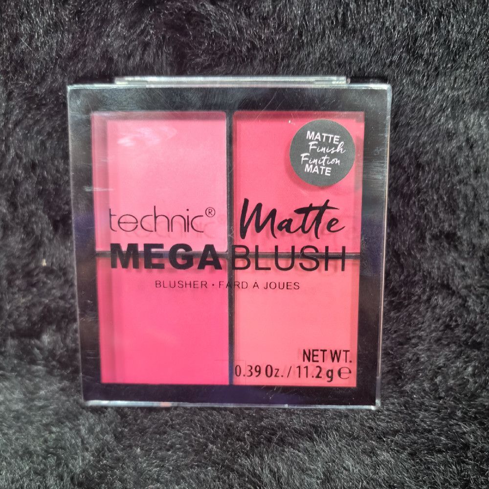 Technic Mega Blush Palette Matte Finish Pink 11.2g