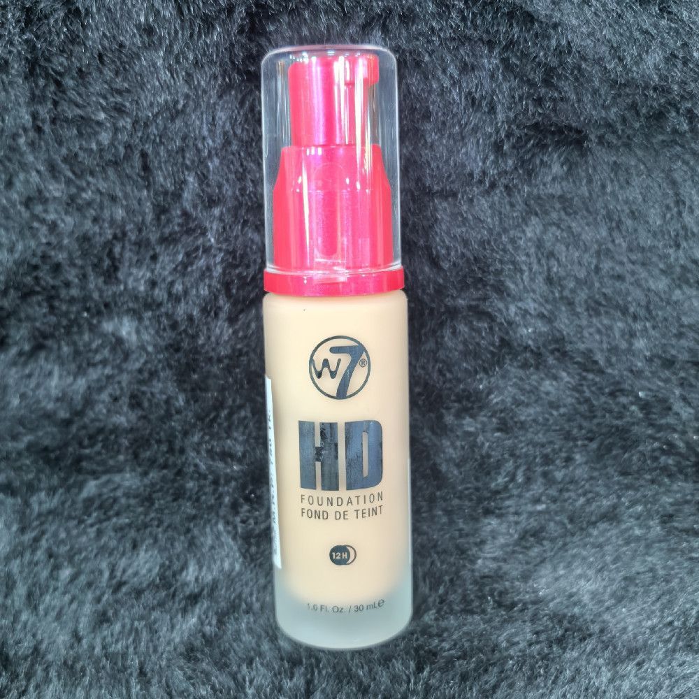 HD Foundation Beige/Clear/Pink 1.0 Fl Oz (30 mL) Plastic Pack