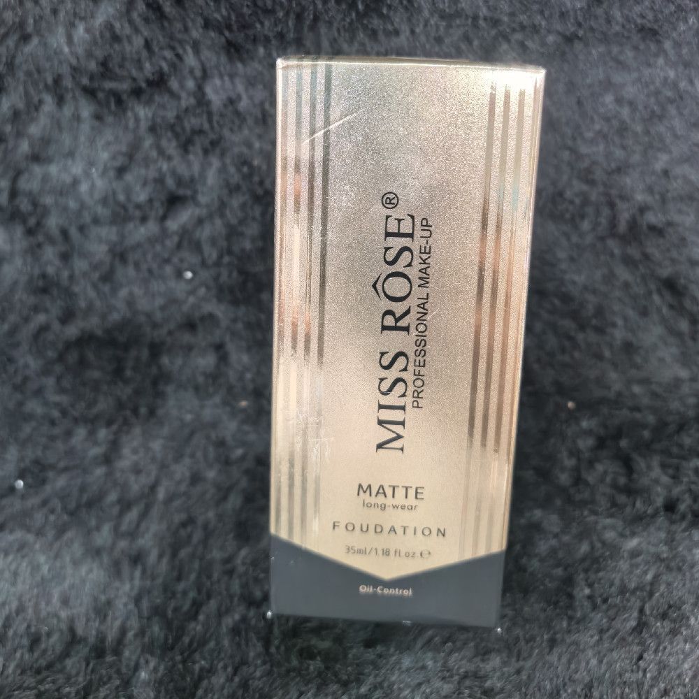 Miss Rose Matte Foundation 35ml Long-Wear Oil-Control Makeup