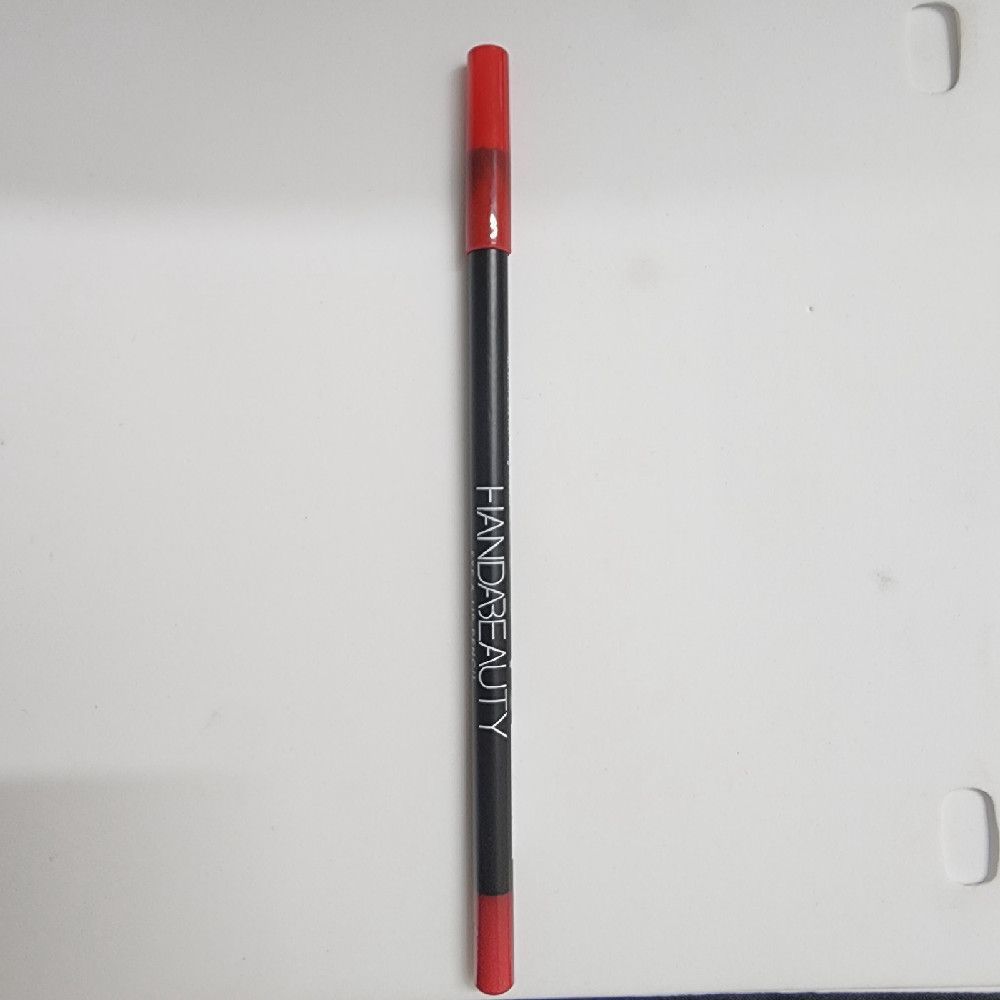 HANDABEAUTY Lip Liner Pencil Dual Black and Red Shades