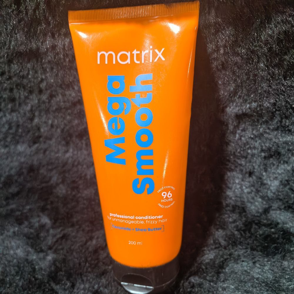 Matrix Mega Smooth Frizz Control Professional Hair Conditioner Tube