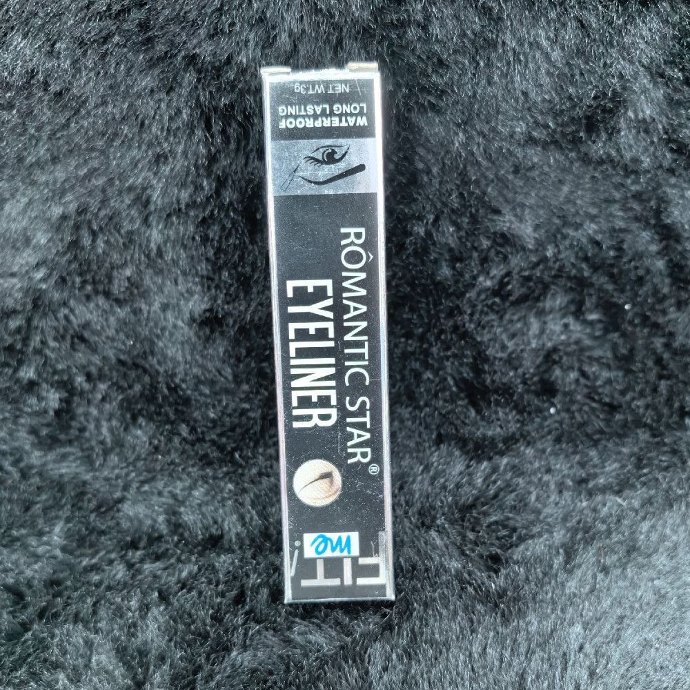 Romantic Star Waterproof Long-Lasting Black and Silver Eyeliner