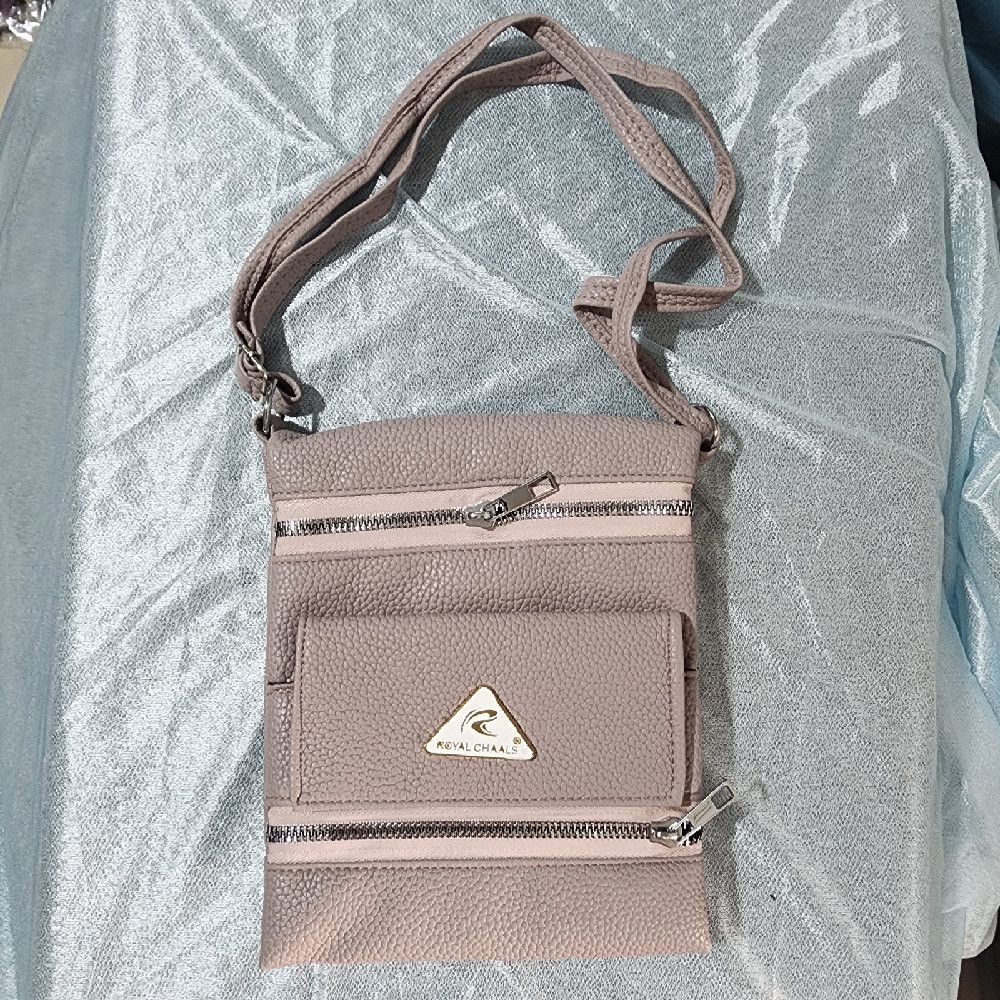 Royal Chaals Pink & Silver Pebbled Faux Leather Crossbody Bag
