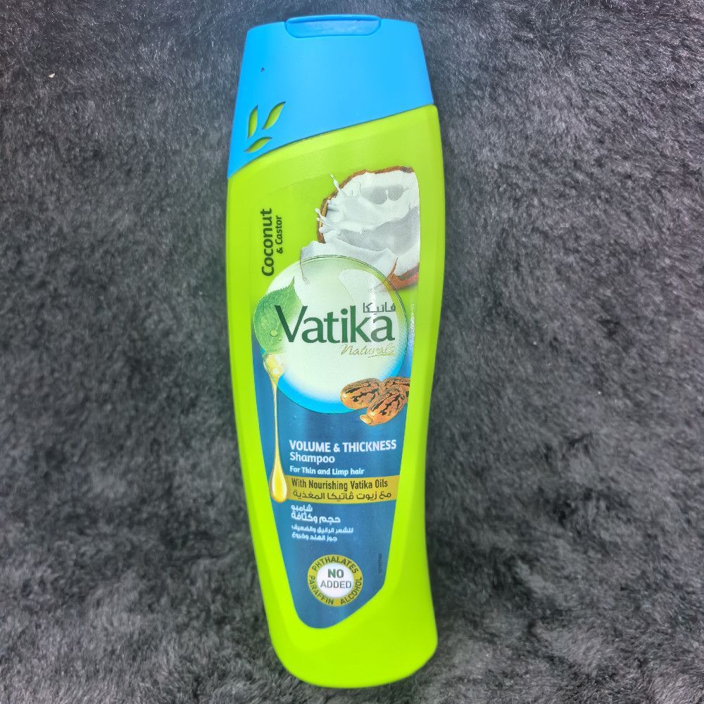 Vatika Naturals Coconut and Castor Volume and Thickness Shampoo