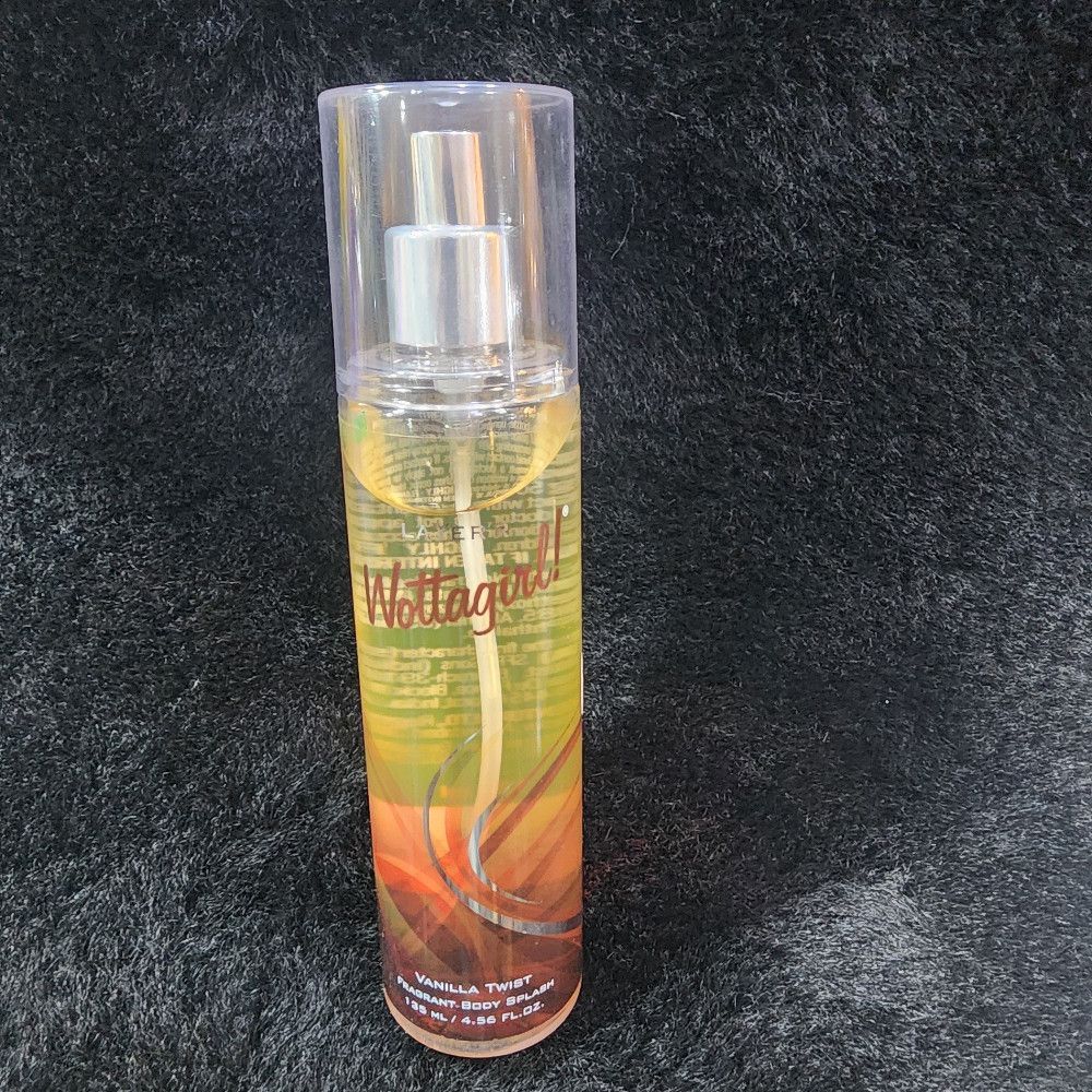 Wottagirl Vanilla Twist Fragrant Body Splash 135 ml Plastic Bottle